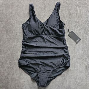 Women's Black Jones New York one-piece swimsuit in size large